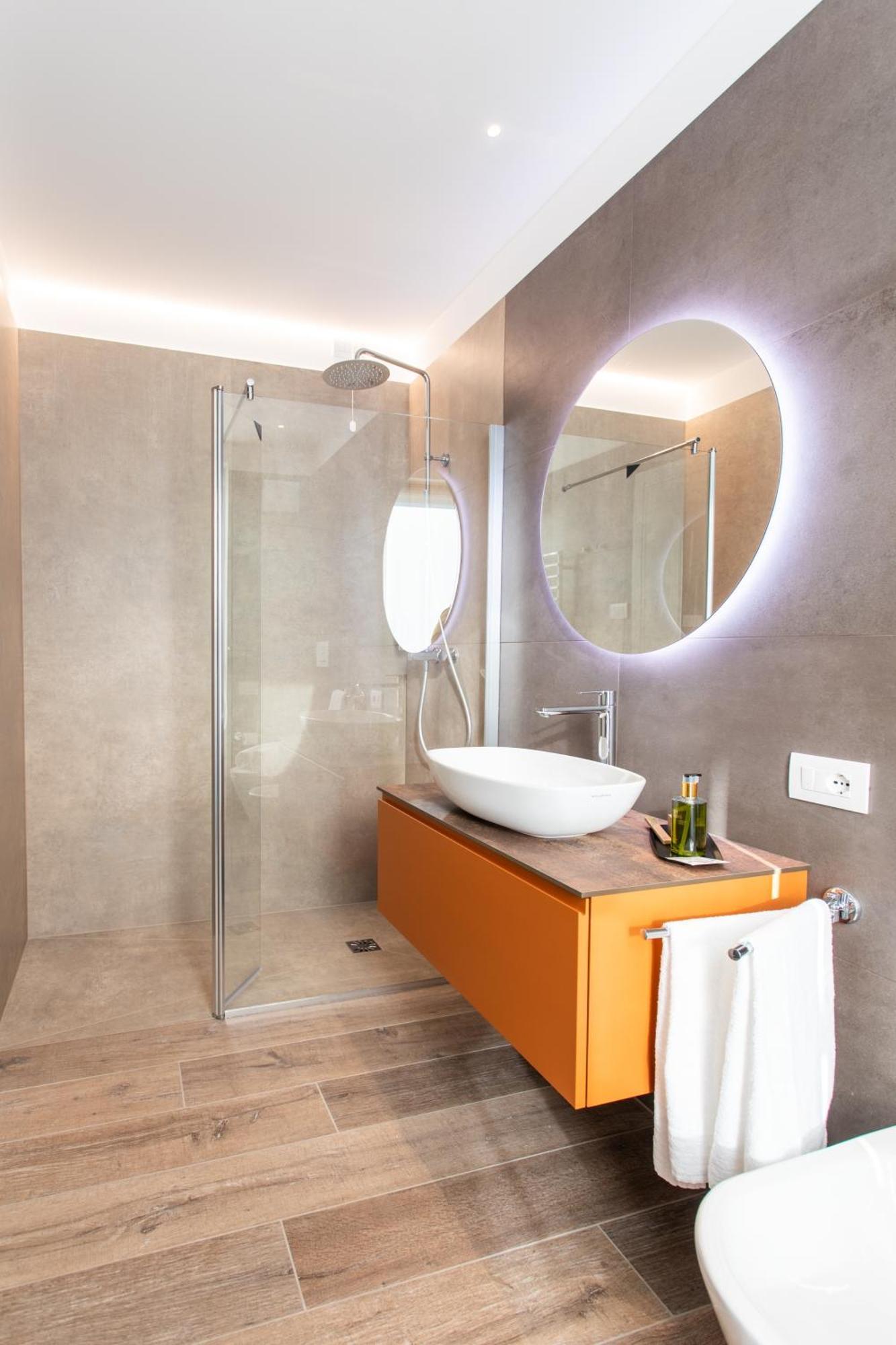לאזיסה Re Ottone Rooms מראה חיצוני תמונה